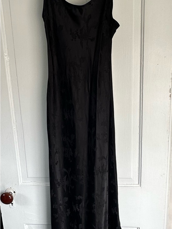 Relisation Par The Allegra BLACK Slip Dress - Picture 3 of 7